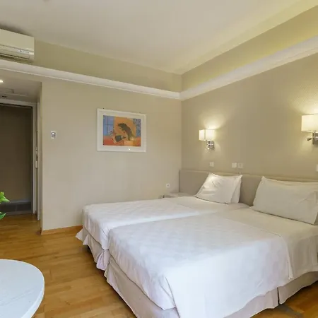 Pearl Hotel
