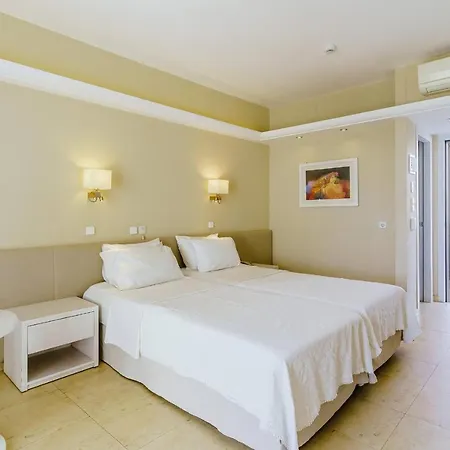 Hotel Pearl 4*
