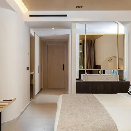 Готель Pearl 4*