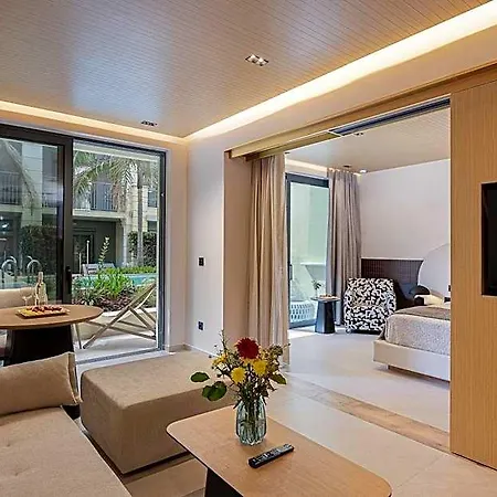 Готель Pearl 4*