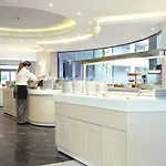 Pearl Hotell 4*